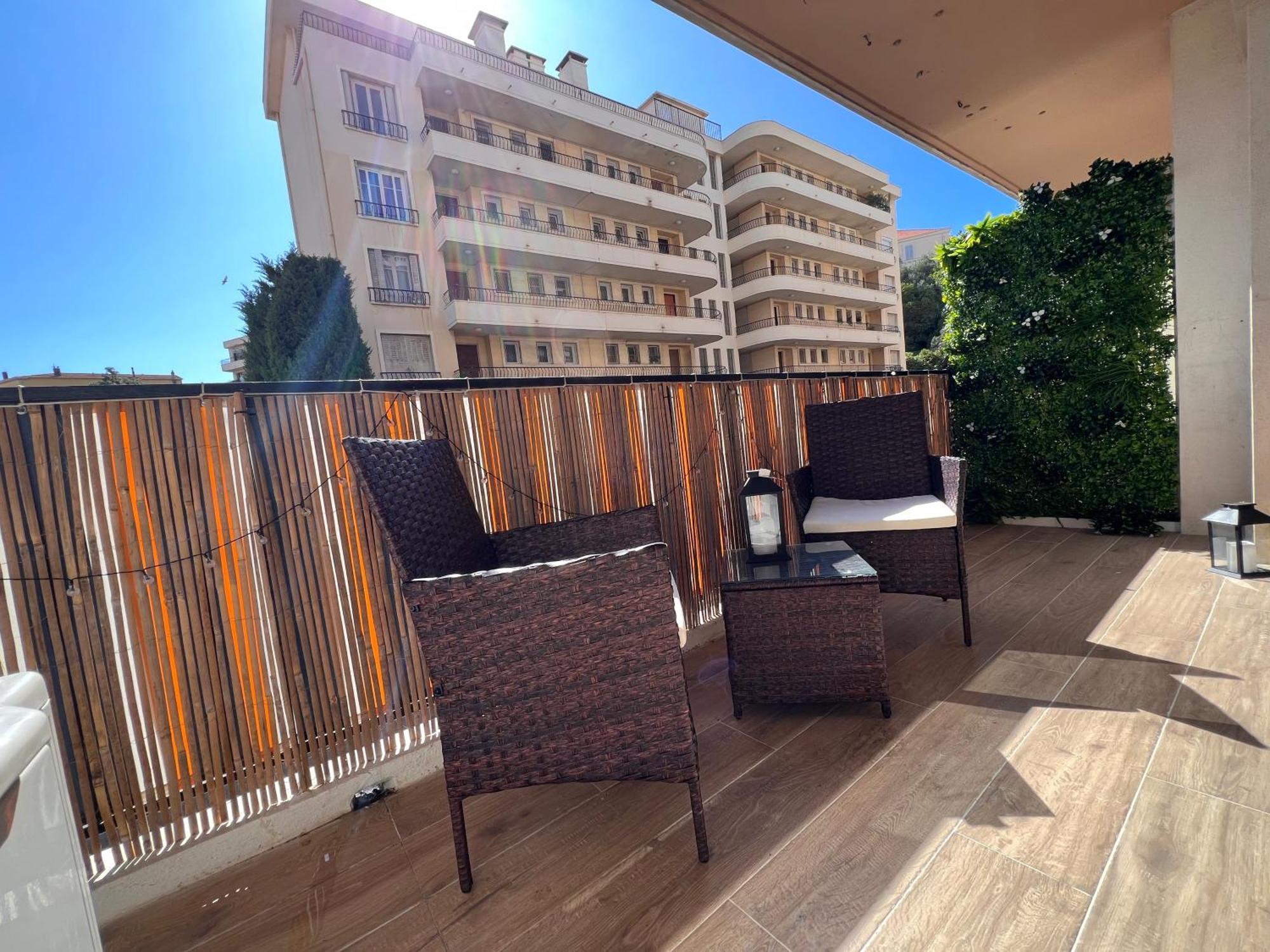 Les Arenes - Cannes Centre, Charmant 2 Pieces Recemment Renove De 45 M2 Avec Sa Terrasse De 10 M2 Exterior foto